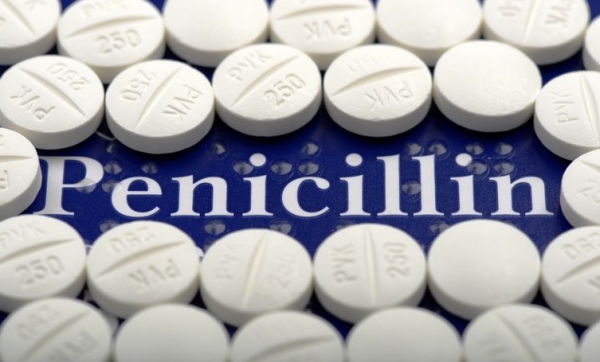 페니실린(매독 치료)